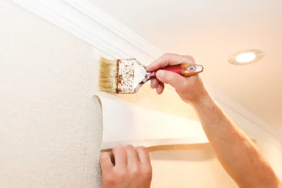 Pose de papier peint à la Côte-d'Arbroz — revêtements muraux et toiles de verre